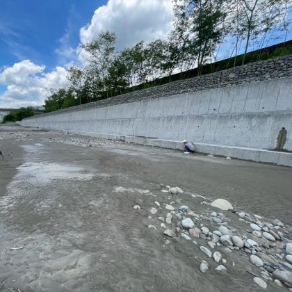 113年度旗山溪班芝花腳護岸復建工程
